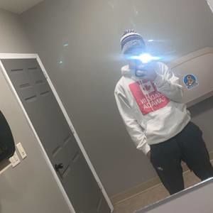 Meet your Posher, Adam